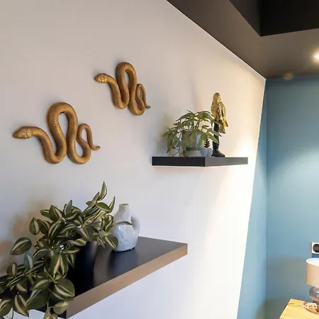 Mercury Premium By Uniq Апартаменты *