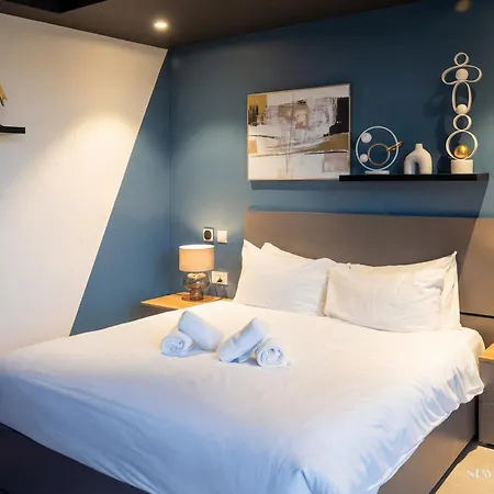Mercury Suites Premium Apartments With Pool Access 公寓 *