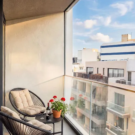 Mercury Suites Premium Apartments With Pool Access 公寓