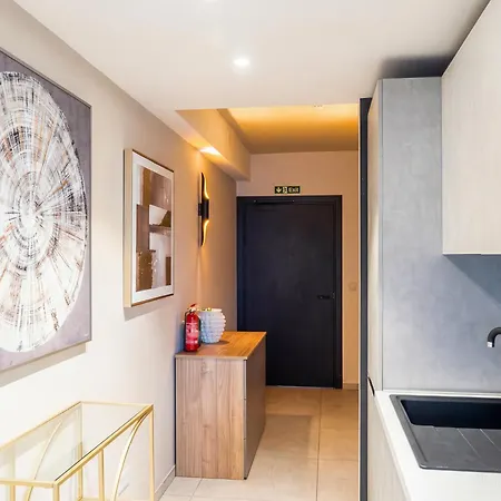 Mercury Suites Premium Apartments With Pool Access * Saint Julian's