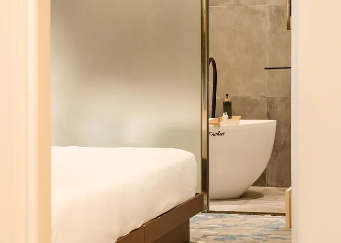 Mercury Suites Premium Apartments By Stays Uniq