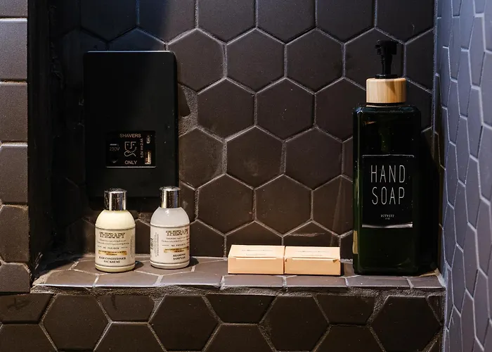 Mercury Suites Premium Apartments By Stays Uniq