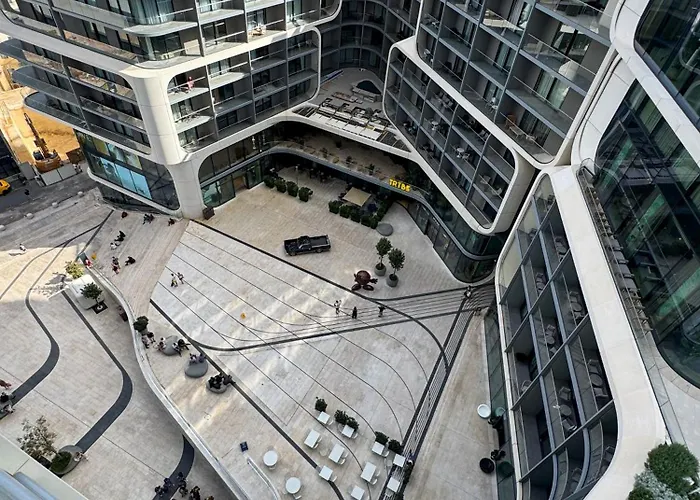 Mercury Suites Premium Apartments By Stays Uniq