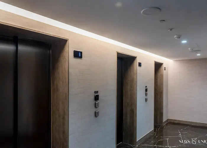 Mercury Premium By Uniq Апартаменты *