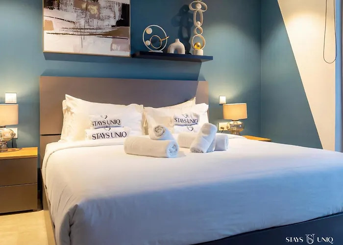 Mercury Premium By Uniq Сент Джулианс