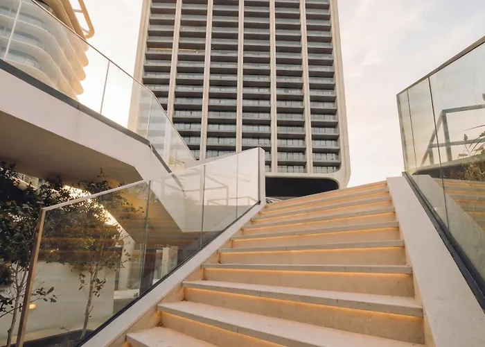 Mercury Premium By Uniq Сент Джулианс