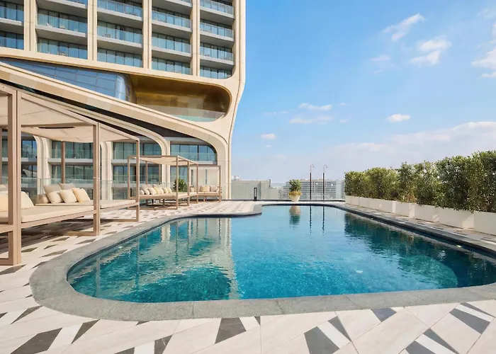 Mercury Premium By Uniq Сент Джулианс