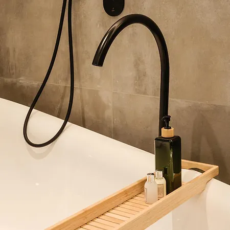 Mercury Suites Premium Apartments By Stays Uniq