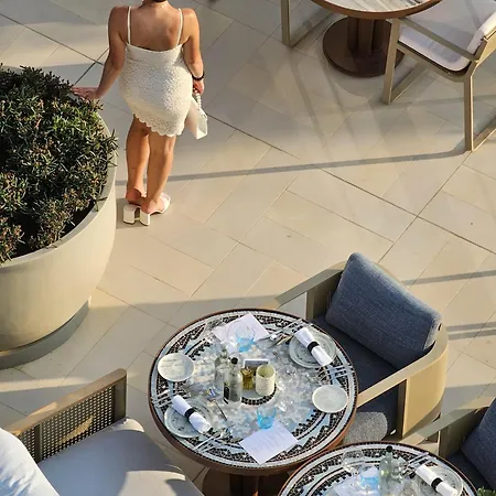 Mercury Suites Premium Apartments By Stays Uniq *